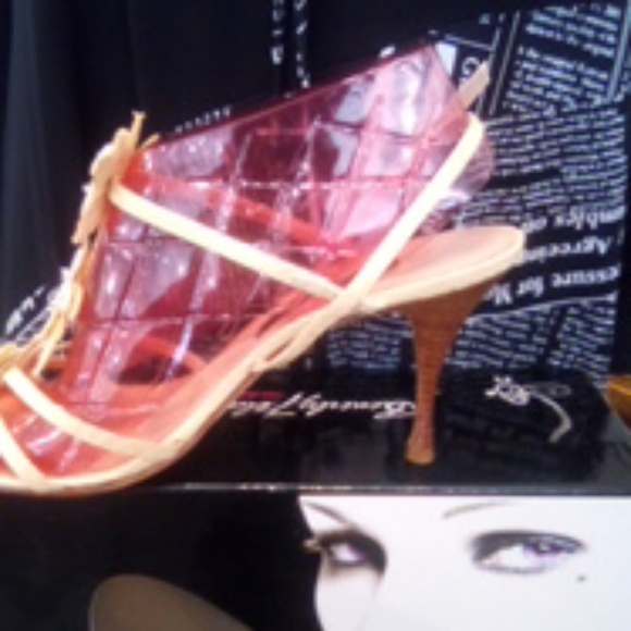 Shoes - Picture 3 of 3